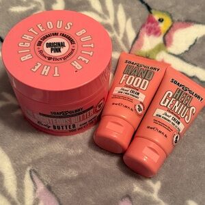 Soap & Glory Pink Righteous Butter and Cream Trio